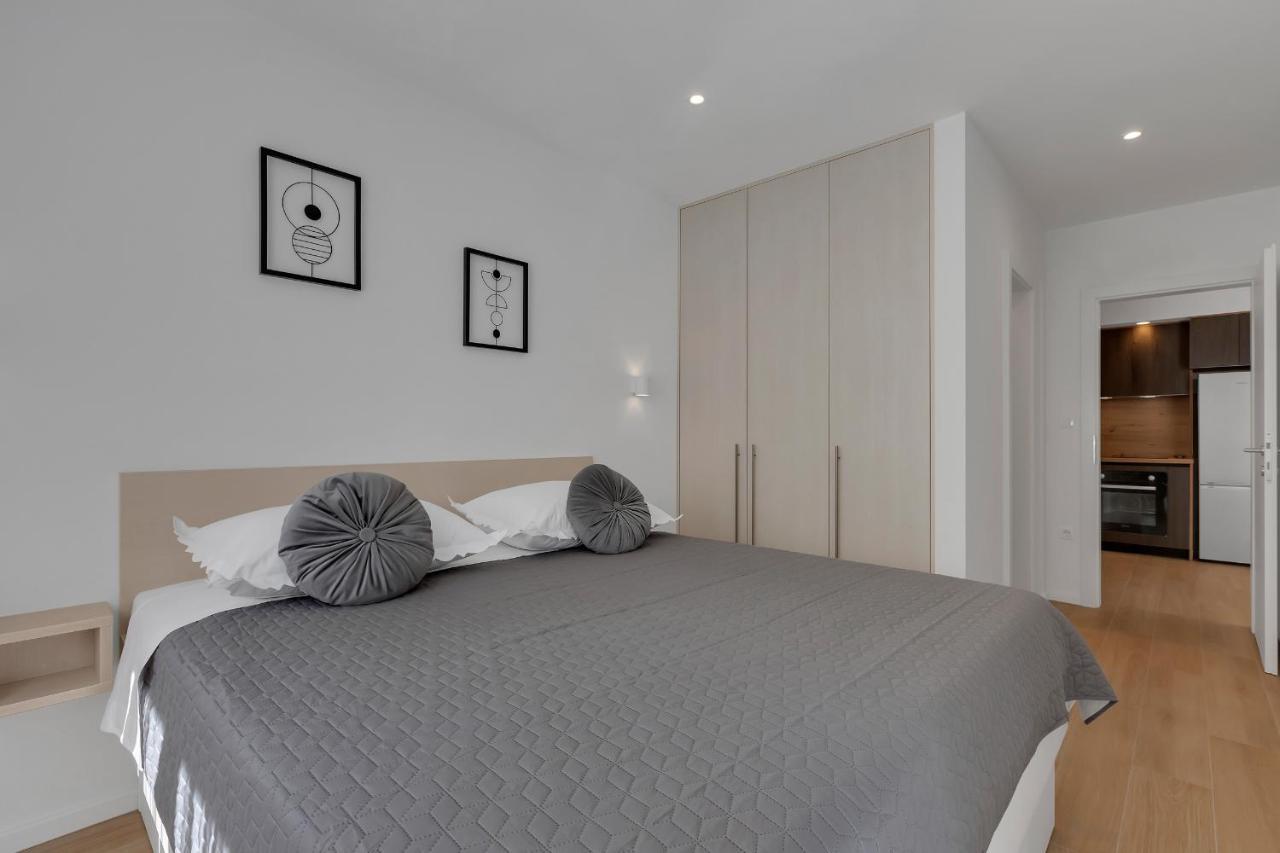 Apartment Roza, Prekrasni Novi S Parkingom